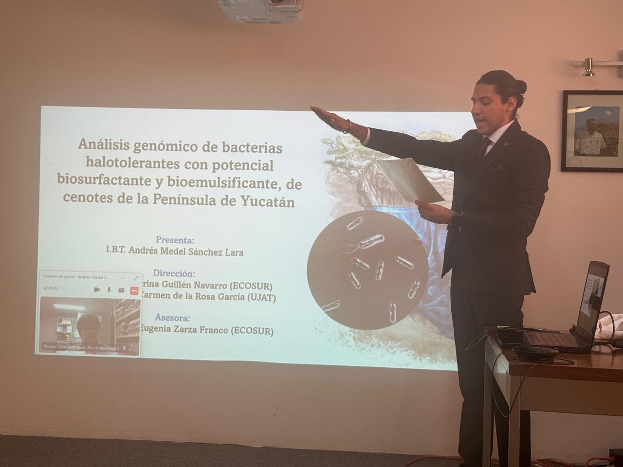 Andrés Medel Sánchez Lara obtiene el grado de Maestro en Ciencias con la tesis “Análisis genómico de bacterias halotolerantes con potencial biosurfactante y bioemulsificante, de cenotes de la Península de Yucatán”