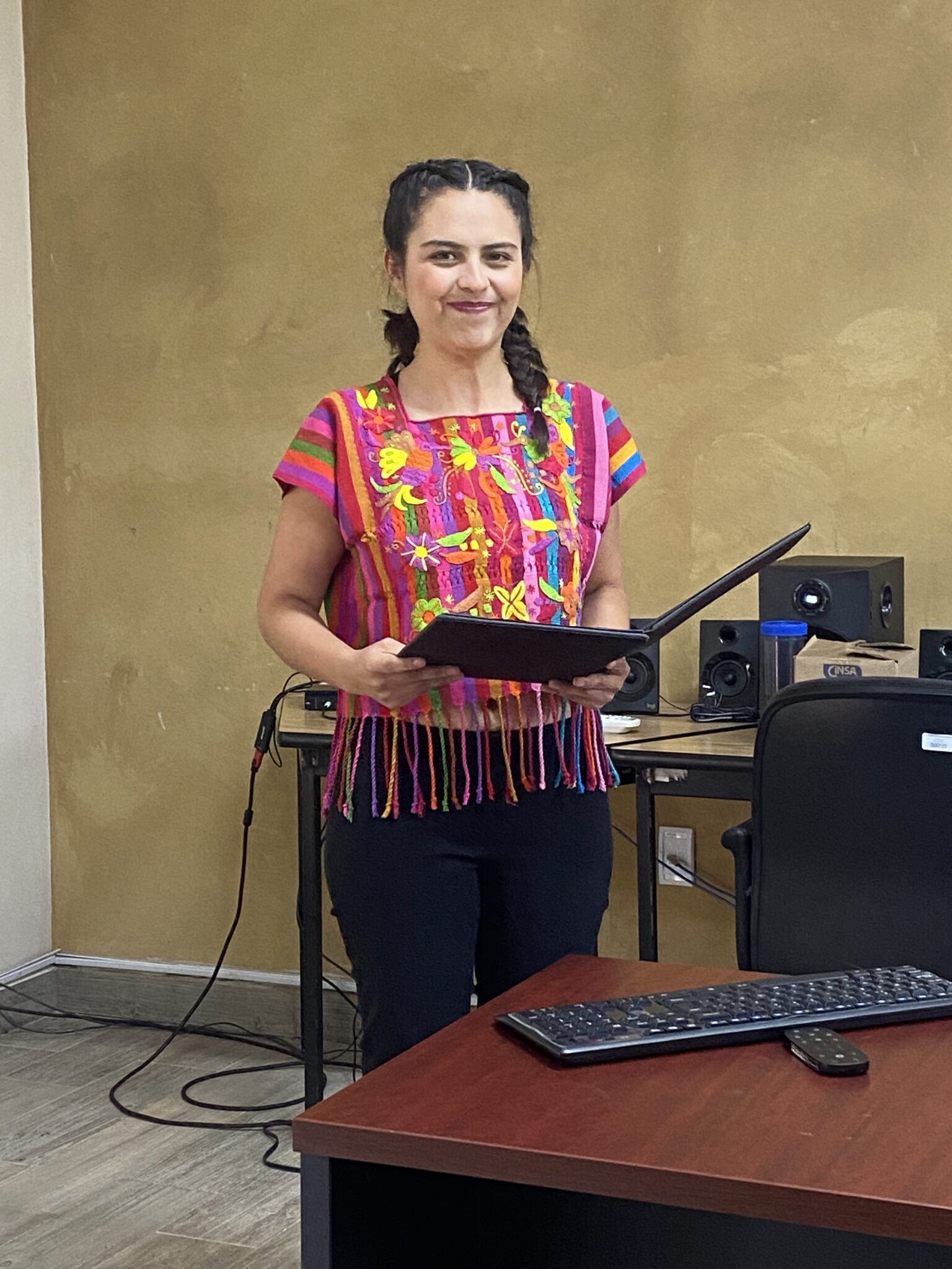 Carolina Ramírez López obtiene el grado de Maestra en Ciencias con la tesis “Resiliencia entre Juventudes en Trayectoria Migratoria en Comitán de Domínguez, Chiapas.”