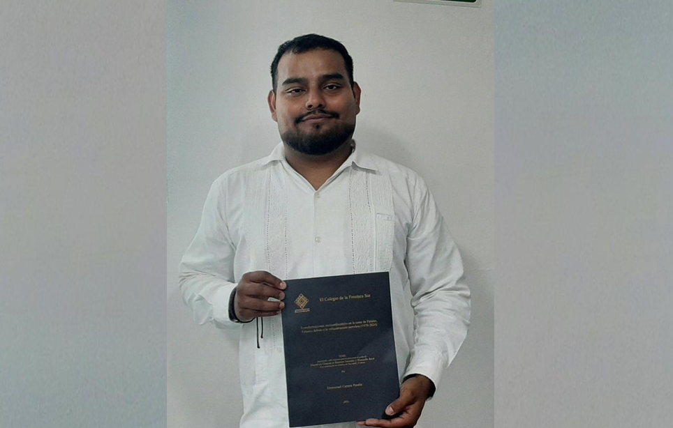Emmanuel Carrera Peralta obtiene el grado de Maestro en Ciencias con la tesis “Transformaciones socioambientales en Villa Puerto Ceiba, Paraíso, Tabasco debido a la infraestructura petrolera (1970-2024)”.