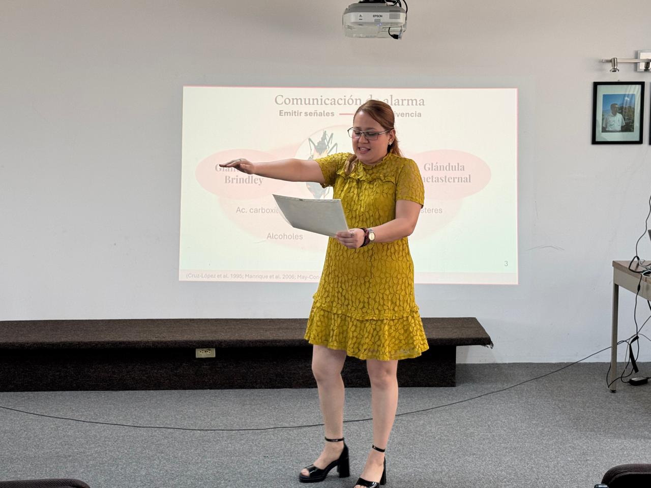 Claudia Ivette Albores Flores obtiene el grado de Doctora en Ciencias con la tesis “Influencia de la infección por Trypanosoma cruzi en el comportamiento y producción de volátiles de alarma en Triatoma pallidipennis”