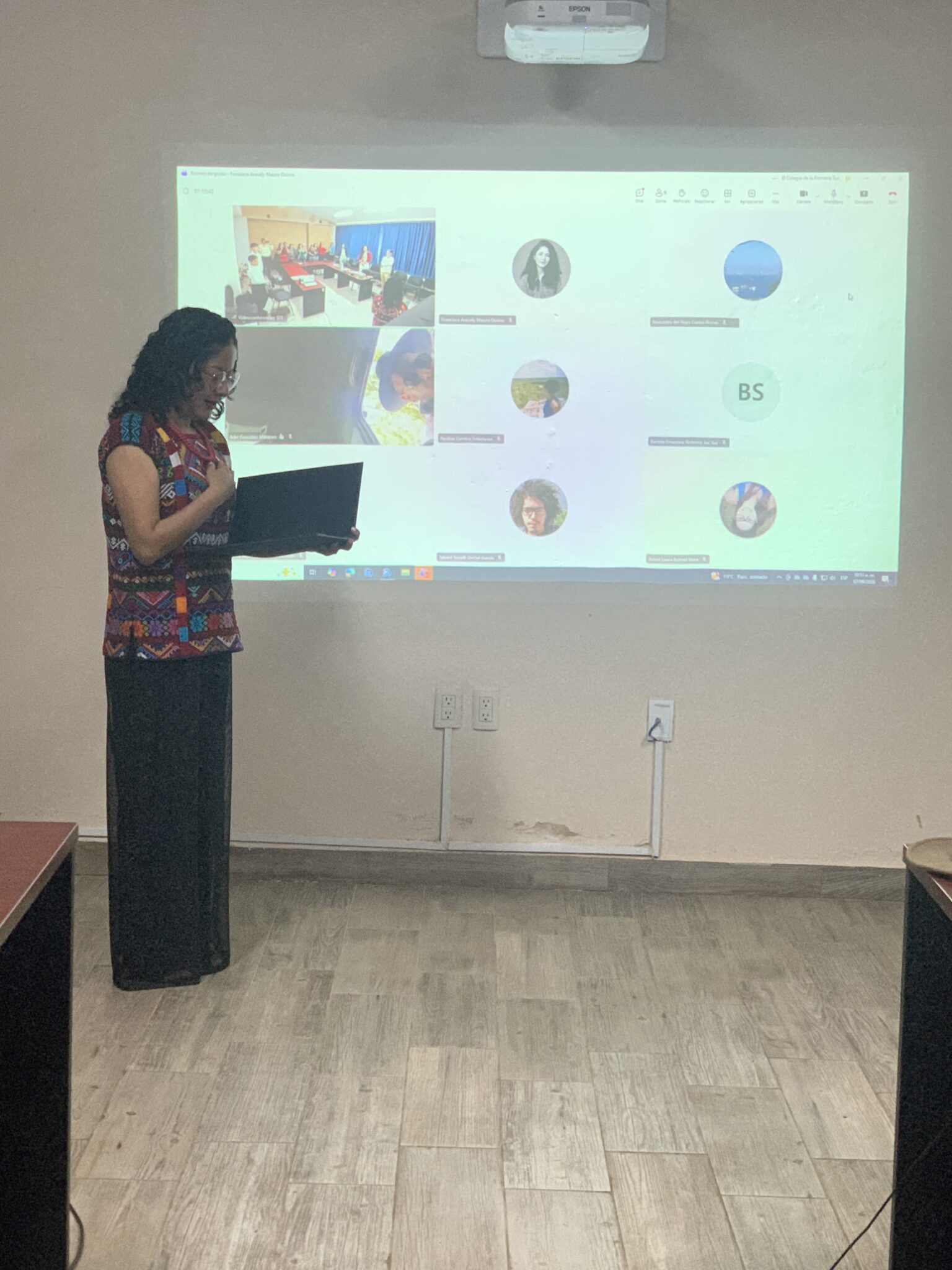 Francisca Aracely Mauro Osorio obtiene el grado de Maestra en Agroecología con la tesis “El huerto escolar agroecológico como espacio de la articulación entre la educación rural y la vida comunitaria”￼