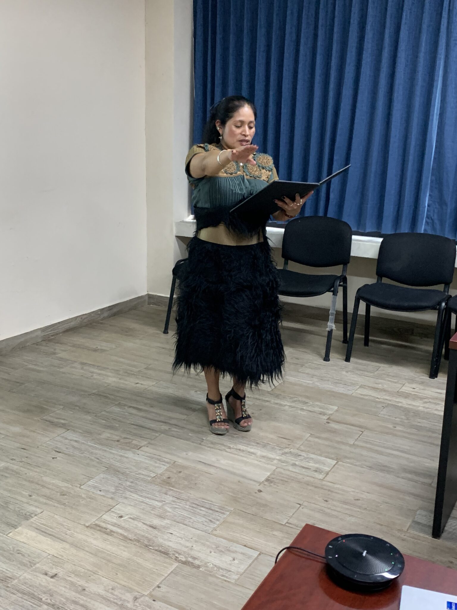 Reyna Gómez Ruiz obtiene el grado de Maestra en Agroecología con la tesis “Ch’ul balamil: Espiritualidad Tsotsil y restauración agroecológica de la sagrada tierra en San Nicolás Buenavista, Zinacantán, Chiapas, México»