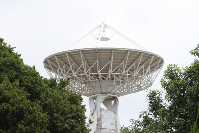 Invierten cuatro millones de pesos en reparación de antena satelital