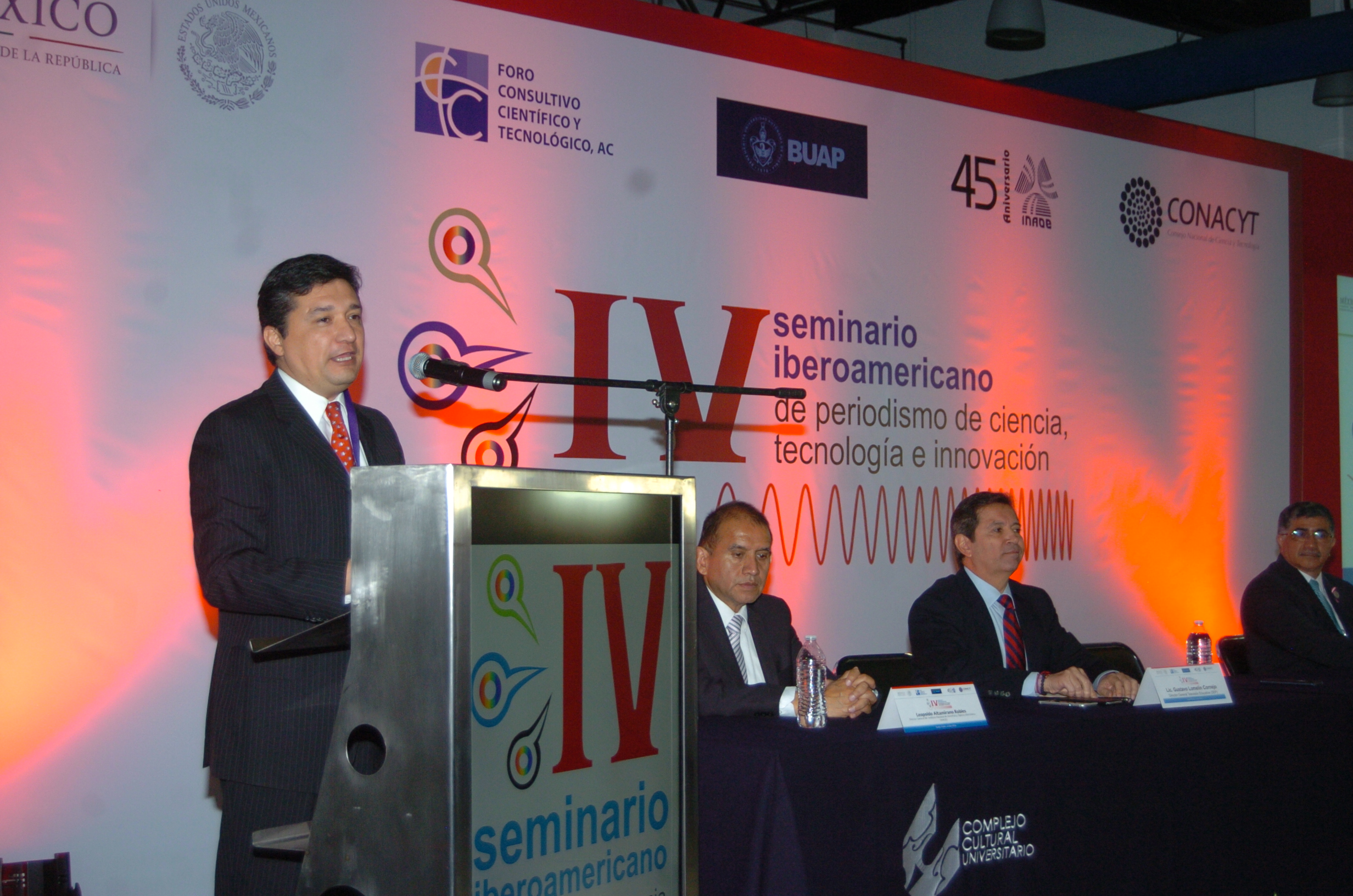 Inaugura el Conacyt el IV Seminario Iberoamericano de periodismo de ciencia, tecnología e innovación