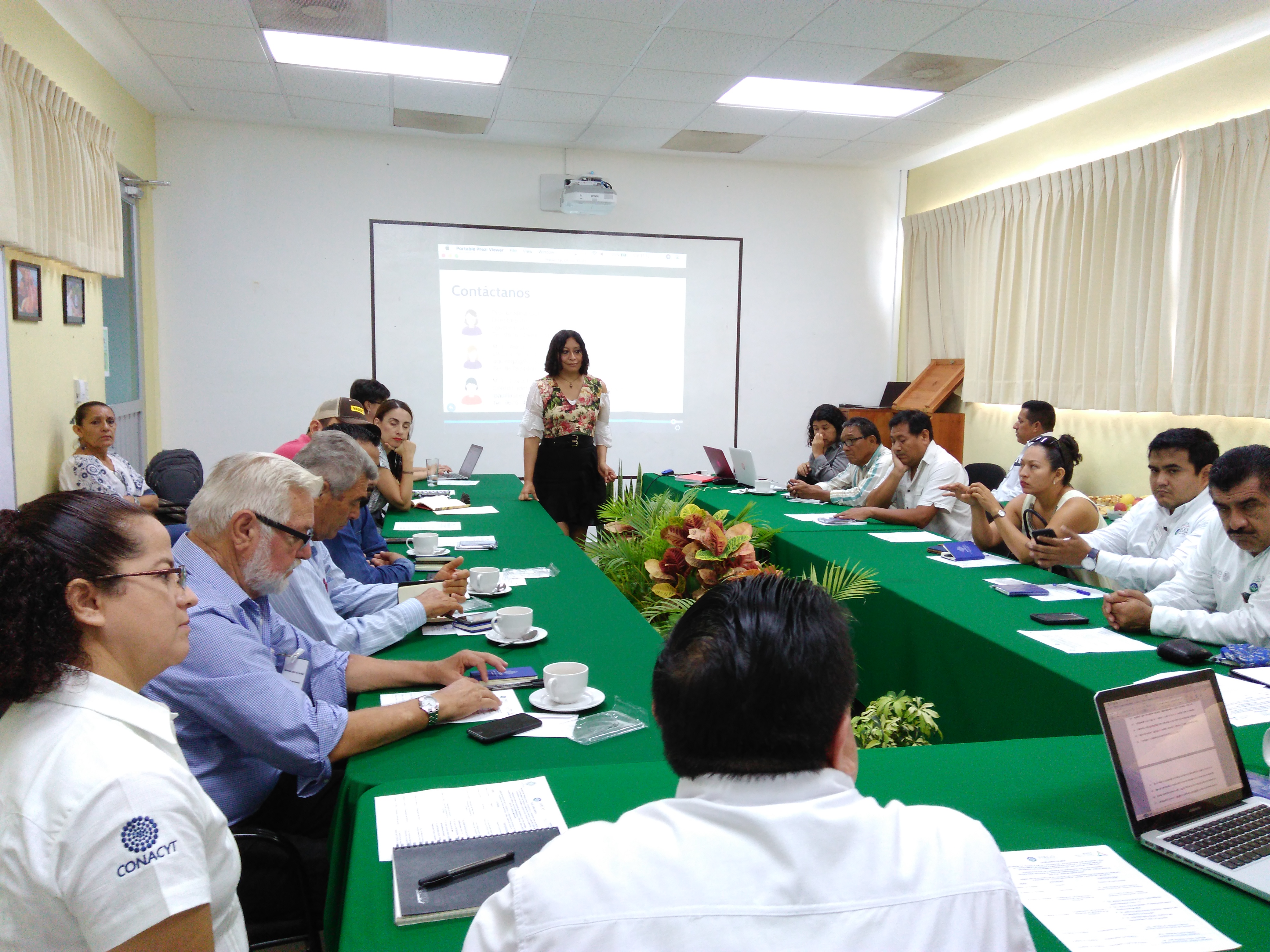 Empresarios e instancias de fomento económico visitan las instalaciones de la Unidad Campeche