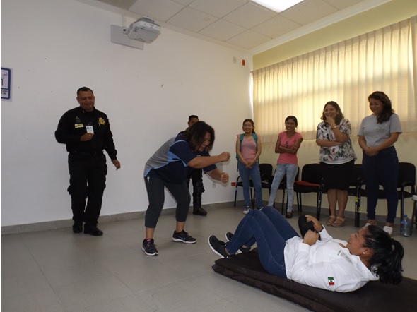La Secretaria de Seguridad Pública imparte taller de defensa personal en ECOSUR Campeche