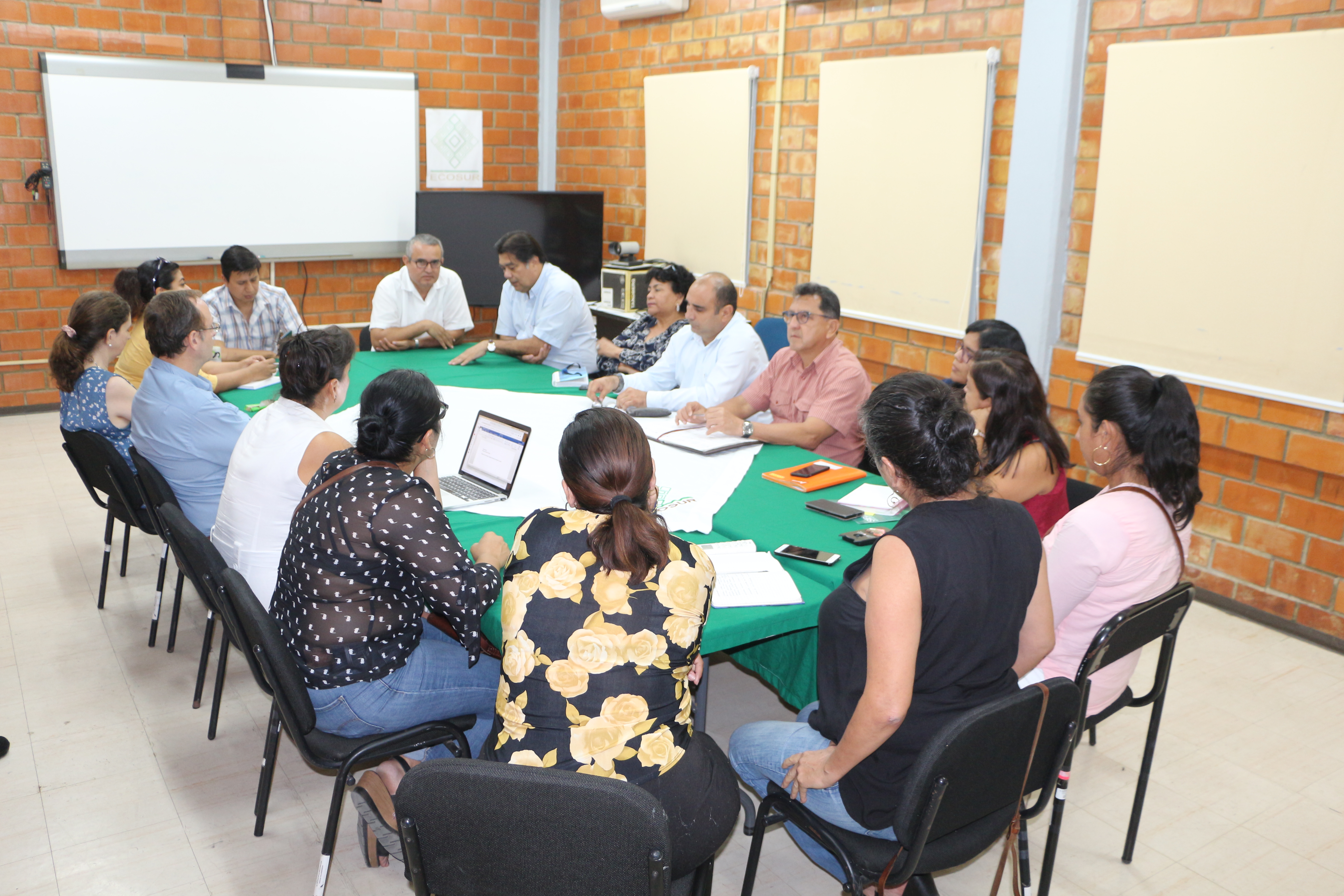 Visita de funcionarios de la SETAB y H. Ayuntamiento de Centro, Villahermosa.