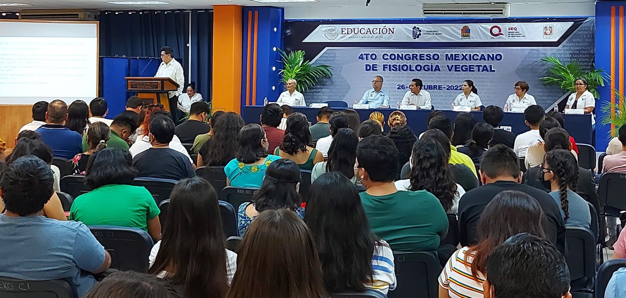 Investigadores, estudiantes y egresados de ECOSUR participan en el 4º Congreso Mexicano de Fisiología Vegetal￼