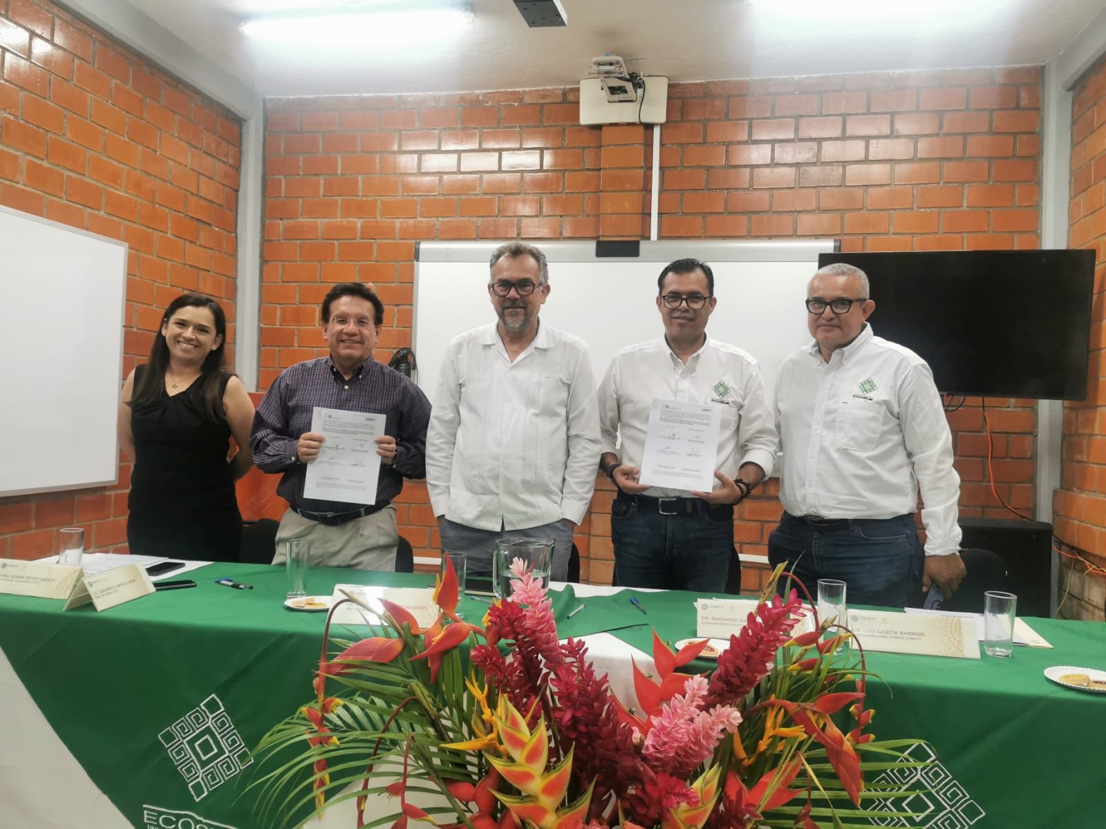 ECOSUR y CCYTET firman Convenios de Colaboración