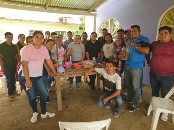 Jóvenes del programa Sembrando Vida participan en taller para la elaboración de combustibles sólidos a partir de residuos vegetales